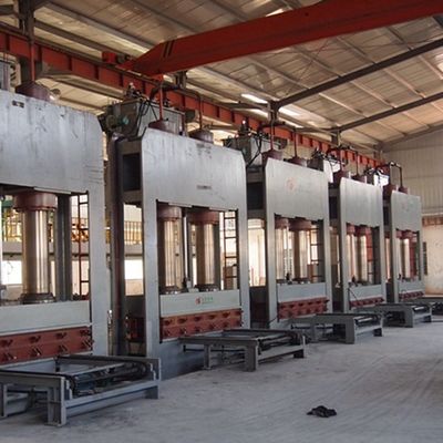 मानव निर्मित धूम्रपान लकड़ी लिबास SW-L739N/L743N का नया डिज़ाइन 0.55mm मोटाई फर्नीचर के लिए